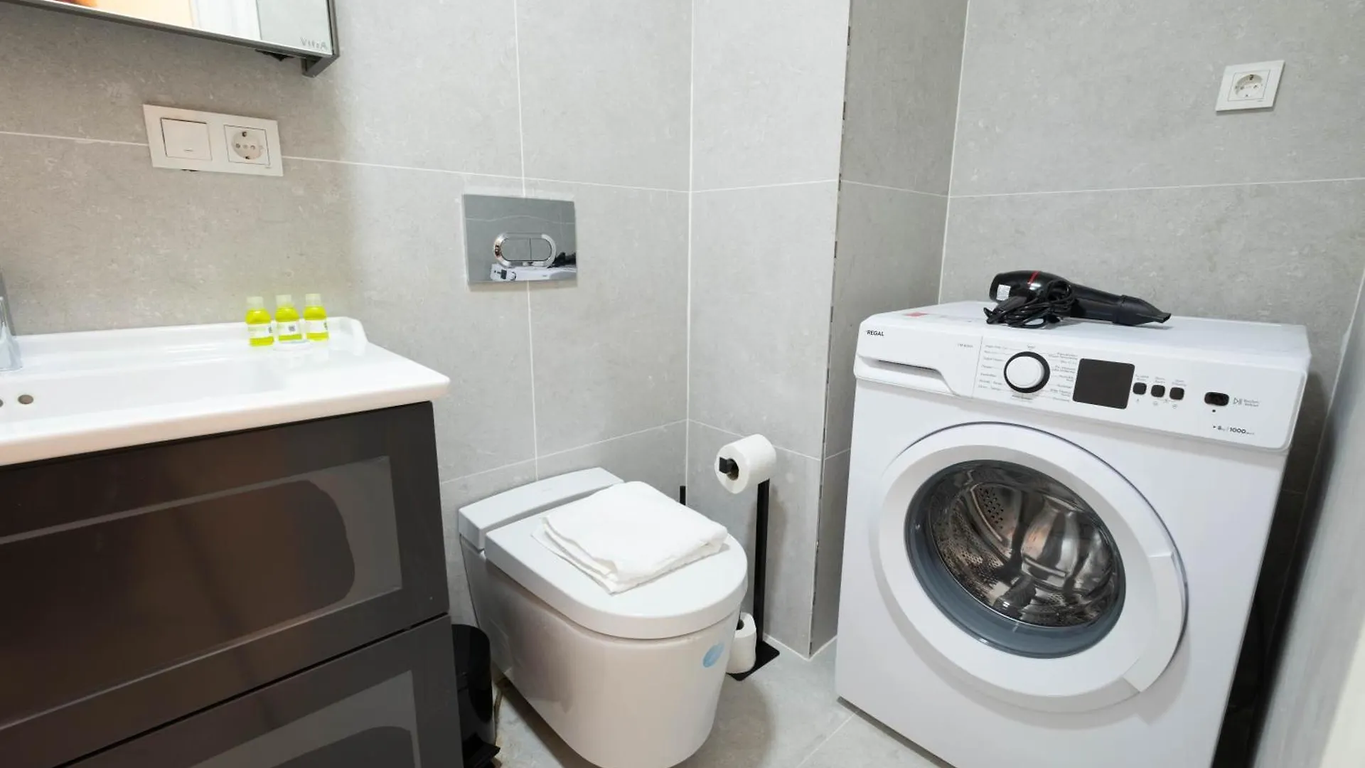 Mayer Sisli Residence - Luxury 3Br Apartments 이스탄불 0*,  터키